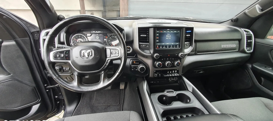 Dodge RAM cena 164999 przebieg: 65700, rok produkcji 2019 z Bydgoszcz małe 667